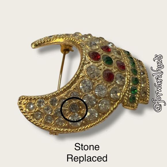 Vintage Shriners Fez Pin with Clear Rhinestone Accents - Picture 3 of 12